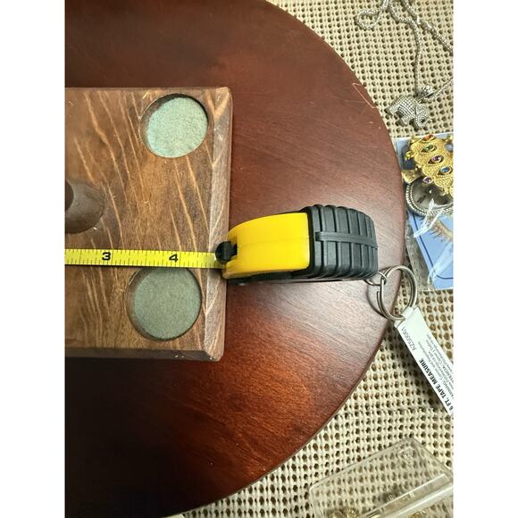 VINTAGE Made In Japan Wooden 4 Pipe Holder (Madison International LTD; NY, NY) - Picture 7 of 9